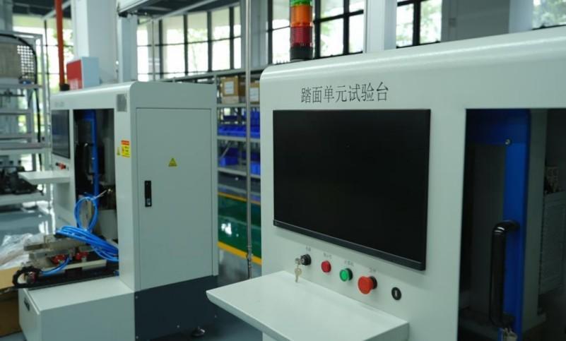 比亚迪新专利:提升车辆制动控制的智能化(图1)